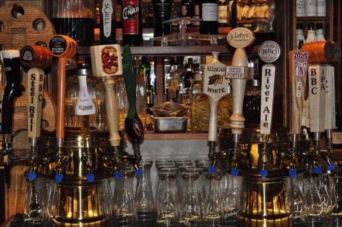 This photo about Deerfield Inn shared on HyHotel.com