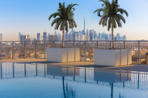 Swimming pool, Novotel Dubai Gold District in Dubai Swimming pool, Novotel Dubai Gold District in Dubai