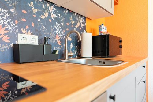 Küche, Zentrale vollmöblierte&moderne Apartments nahe BTU, Parkplatz auf Anfrage (Zentrale vollmoblierte&moderne Apartments nahe BTU, Parkplatz auf Anfrage) in Cottbus Küche, Zentrale vollmöblierte&moderne Apartments nahe BTU, Parkplatz auf Anfrage (Zentrale vollmoblierte&moderne Apartments nahe BTU, Parkplatz auf Anfrage) in Cottbus