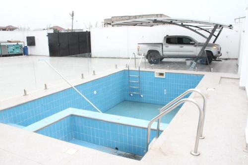 Banner Vacation Home & Swimming Pool in Prampram Banner Vacation Home & Swimming Pool in Prampram