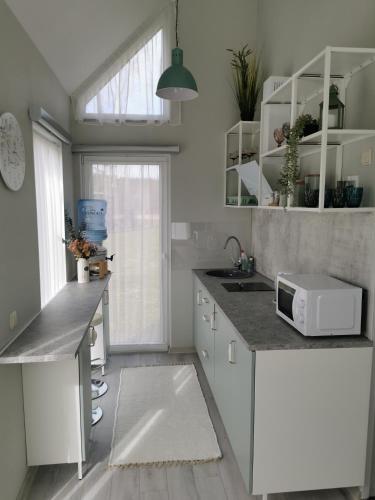 Dapur, Rietumi in Kolka Dapur, Rietumi in Kolka
