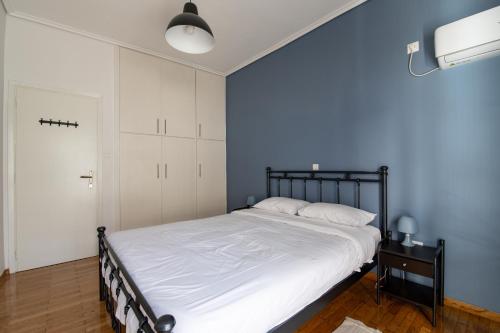 Marina Zeas Livemodern