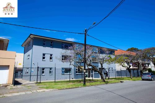 Exterior view, JFT Jewels Self catering Apartments in Southernwood Exterior view, JFT Jewels Self catering Apartments in Southernwood