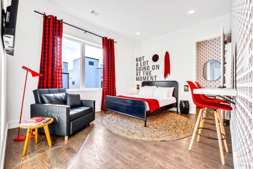 NEW Nash Eras - 15 Beds - Hot Tub on Rooftop Deck in Városközponthoz közel NEW Nash Eras - 15 Beds - Hot Tub on Rooftop Deck in Városközponthoz közel