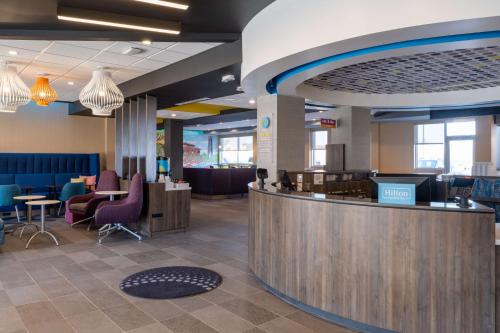 Lobby, Tru by Hilton Naperville Chicago in Naperville Lobby, Tru by Hilton Naperville Chicago in Naperville