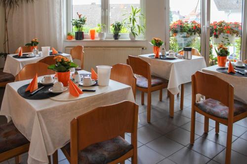 Ételek és italok, Hotel La Taverna in Rosbach V.D.H. Ételek és italok, Hotel La Taverna in Rosbach V.D.H.