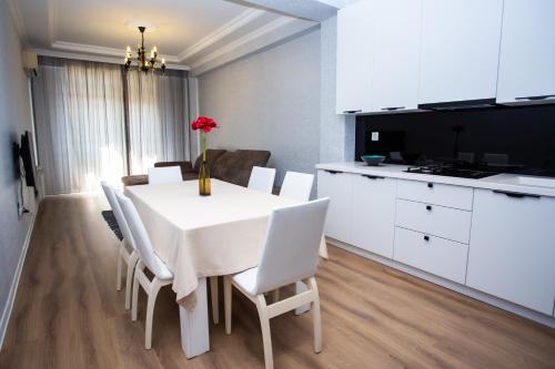 Đồ ăn và thức uống, Private Family apartment in Sumgait Đồ ăn và thức uống, Private Family apartment in Sumgait
