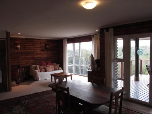 Trust Knysna Forest Farm Lodge in Karatara Trust Knysna Forest Farm Lodge in Karatara