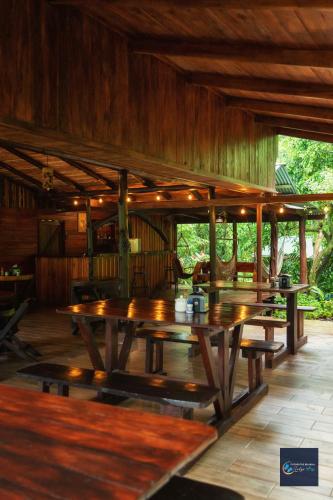 餐廳, Cataratas Bijagua Lodge, incluye tour autoguiado Bijagua Waterfalls Hike in 比哈瓜德烏帕拉 餐廳, Cataratas Bijagua Lodge, incluye tour autoguiado Bijagua Waterfalls Hike in 比哈瓜德烏帕拉