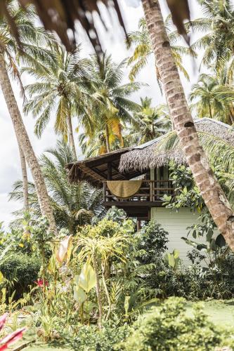 Kaini Mentawai - Surf Resort in Katurai Kaini Mentawai - Surf Resort in Katurai