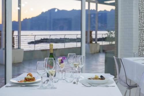 Restaurante, Hotel Centro Congressi Polo Nautico in Salerno Restaurante, Hotel Centro Congressi Polo Nautico in Salerno