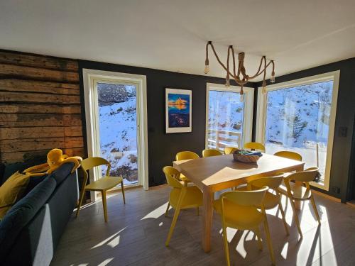 Létesítmények, Lofoten Finnhavn Øvre - Panoramic view in Sorvagen Létesítmények, Lofoten Finnhavn Øvre - Panoramic view in Sorvagen