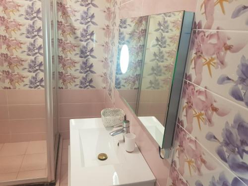 Bathroom, Villas Rocher - Junior Suite 3B in Fond du Sac Bathroom, Villas Rocher - Junior Suite 3B in Fond du Sac