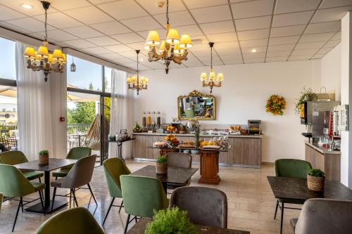 식음료(F&B), Stephanos Hotel Apartments in 폴리스 식음료(F&B), Stephanos Hotel Apartments in 폴리스