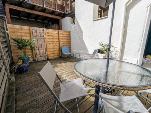 Facilities, Nationale 7, route des vacances in Roanne Facilities, Nationale 7, route des vacances in Roanne