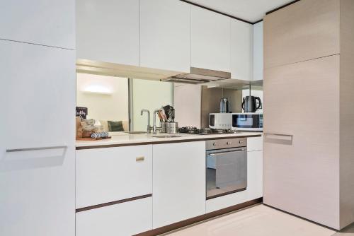 Konyha, Complete Host Leopold Apartments in St. Kilda út Konyha, Complete Host Leopold Apartments in St. Kilda út