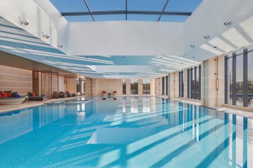 Swimming pool, Hilton Shanghai Fengxian in Fengxian and Jinshan Resort Swimming pool, Hilton Shanghai Fengxian in Fengxian and Jinshan Resort