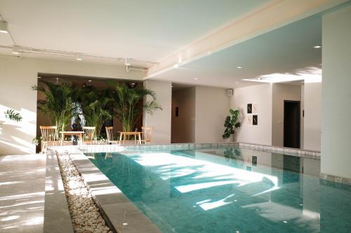 Swimming pool, The Rise Suites in Fah Ham Swimming pool, The Rise Suites in Fah Ham