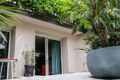 Balcony/terrace, Couette et Cafe in Alco Balcony/terrace, Couette et Cafe in Alco