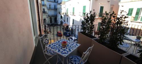 Erkély/terasz, Palazzo Sarti Suites in Rodi Garganico Erkély/terasz, Palazzo Sarti Suites in Rodi Garganico