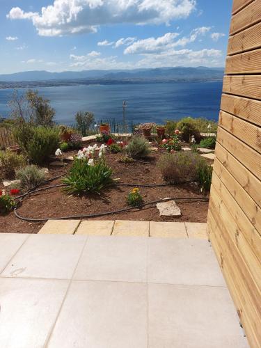 Aegean View Villa in 오아시스 (로우트라키 페라코라) Aegean View Villa in 오아시스 (로우트라키 페라코라)