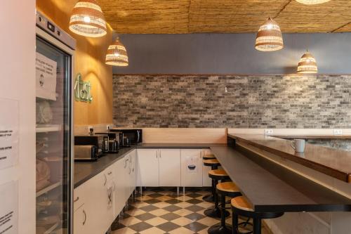 ห้องครัว, El Josemari Youth Hostel - Albergue Juvenil in มายอร์ก้า ห้องครัว, El Josemari Youth Hostel - Albergue Juvenil in มายอร์ก้า