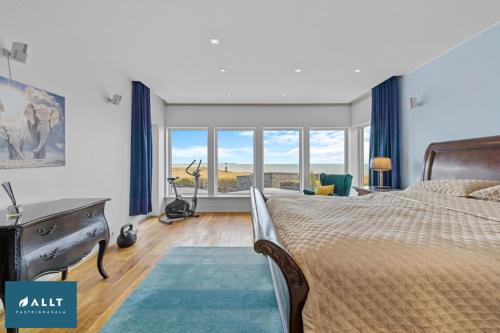 Ocean House in Njardvik Ocean House in Njardvik