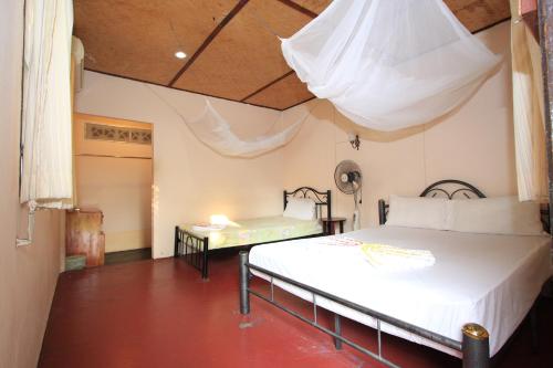 This photo about Tranquil Bungalows by Beck's shared on HyHotel.com