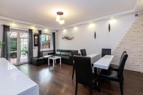 Instalações, Wrzeszcz Two-Level Apartment in Strzyza Instalações, Wrzeszcz Two-Level Apartment in Strzyza
