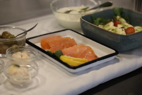 Comida y bebida, Hotel B&B Stossplatz anytime and easy self Check-in in Appenzell Comida y bebida, Hotel B&B Stossplatz anytime and easy self Check-in in Appenzell