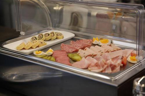 Comida y bebida, Hotel B&B Stossplatz anytime and easy self Check-in in Appenzell Comida y bebida, Hotel B&B Stossplatz anytime and easy self Check-in in Appenzell