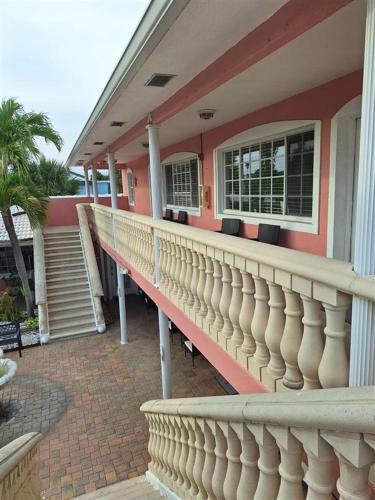 Blind Pass Resort Motel in 佛羅里達州聖皮特海灘(FL) Blind Pass Resort Motel in 佛羅里達州聖皮特海灘(FL)