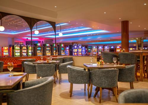 Ресторант, Hemingways Hotel in Ийст Лондон Ресторант, Hemingways Hotel in Ийст Лондон