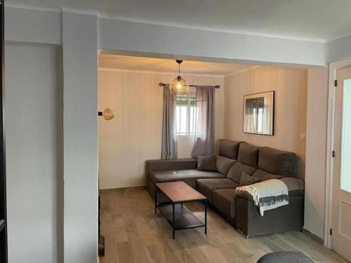 Preciosa casa entera con patio in Zarza de Granadilla Preciosa casa entera con patio in Zarza de Granadilla