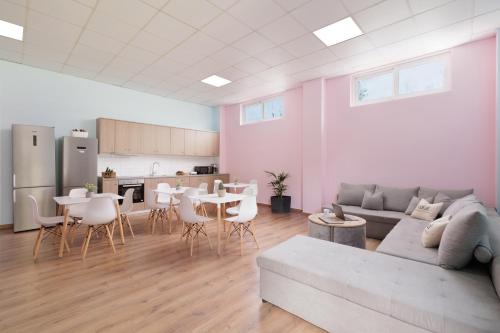 Local Hostel & Suites in Корфу Local Hostel & Suites in Корфу