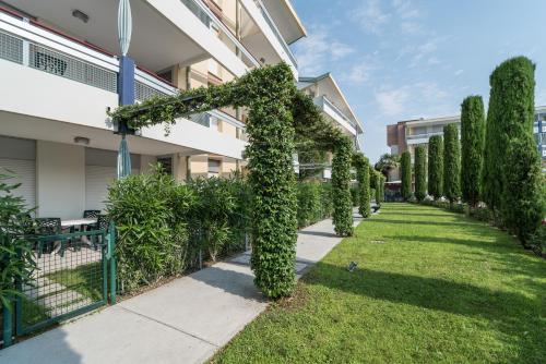 Garden, Villaggio Planetarium Resort in Bibione Garden, Villaggio Planetarium Resort in Bibione