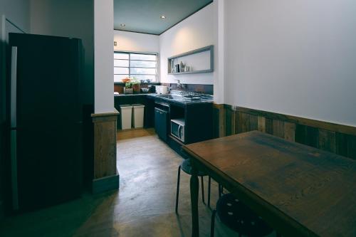 Kitchen, Kagelow Mt Fuji Hostel Kawaguchiko in Fujikawaguchiko Kitchen, Kagelow Mt Fuji Hostel Kawaguchiko in Fujikawaguchiko