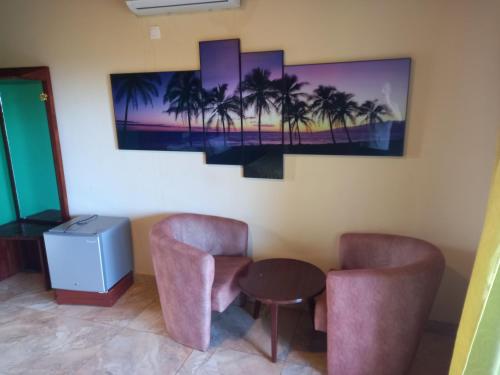 Hotel Palm Rock Beach in 산-페드로 Hotel Palm Rock Beach in 산-페드로