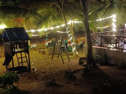 Hotel Palm Rock Beach in 산-페드로 Hotel Palm Rock Beach in 산-페드로