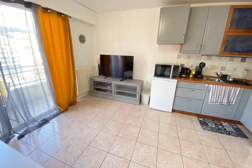 06BQ Studio close to the beach in Roquebrune-Cap-Martin 06BQ Studio close to the beach in Roquebrune-Cap-Martin