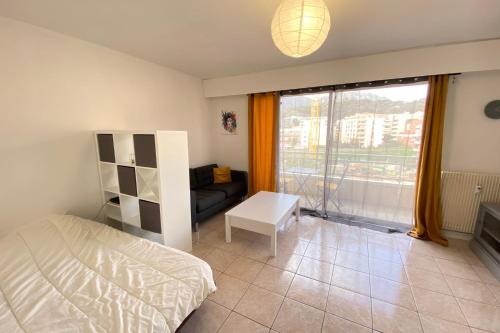 06BQ Studio close to the beach in Roquebrune-Cap-Martin 06BQ Studio close to the beach in Roquebrune-Cap-Martin