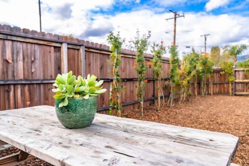 Glamping in the Urban in San Dimas (CA) Glamping in the Urban in San Dimas (CA)