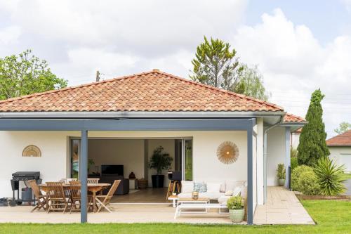 Villa Iguski in Saint Pierre D'Irube Villa Iguski in Saint Pierre D'Irube