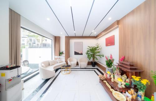 Lam Anh Hotel 6 Ngoai Giao Doan BT4-10 in Tu Liem District Lam Anh Hotel 6 Ngoai Giao Doan BT4-10 in Tu Liem District
