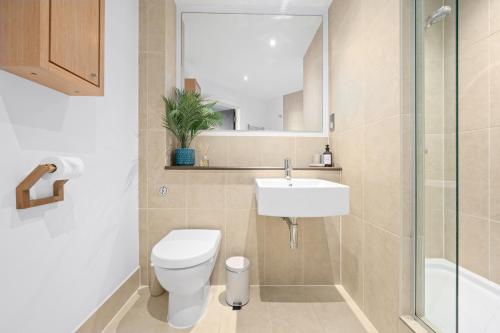 Central Apartment with Balcony & Secure Parking