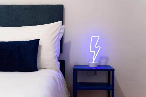 Murales In Bed Quartieri Spagnoli