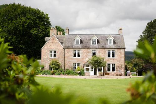 The Dell of Rothiemurchus - Seasgair Lodges