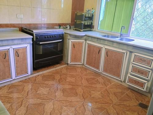 Cocina, Comfort and quiet apartment in Ajloun Cocina, Comfort and quiet apartment in Ajloun