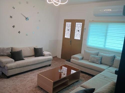 Comfort and quiet apartment in Ajloun Comfort and quiet apartment in Ajloun