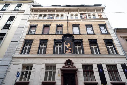 Super Central Apartment with A/C